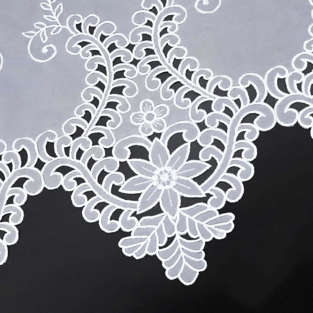 Scheibengardine Modern Bistrogardine durch Tunnelzug Halbtransparent Küche Kurzgardine Lasercut Blumenmuster - Joyswahl